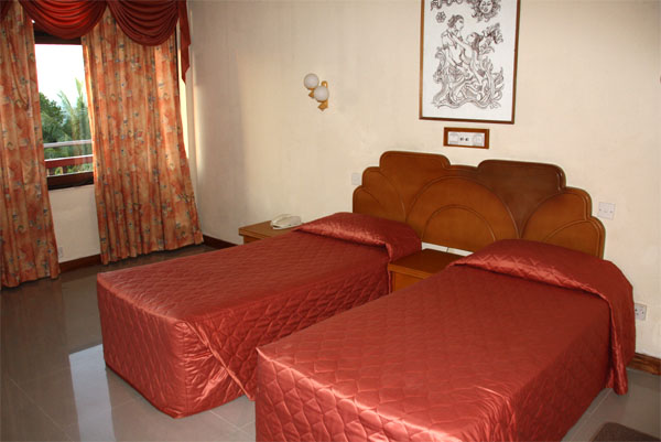 att-495f585c06fb0ka29.jpg